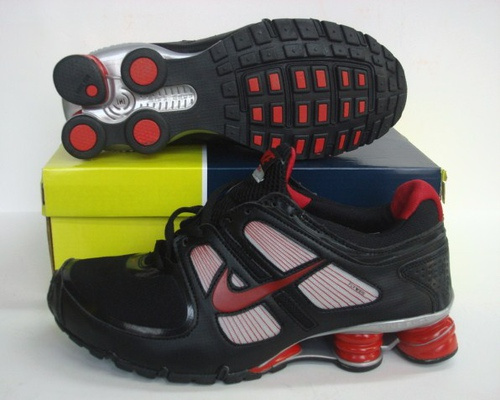 Sportive Nike Shox R5 Black Red Running Shoes