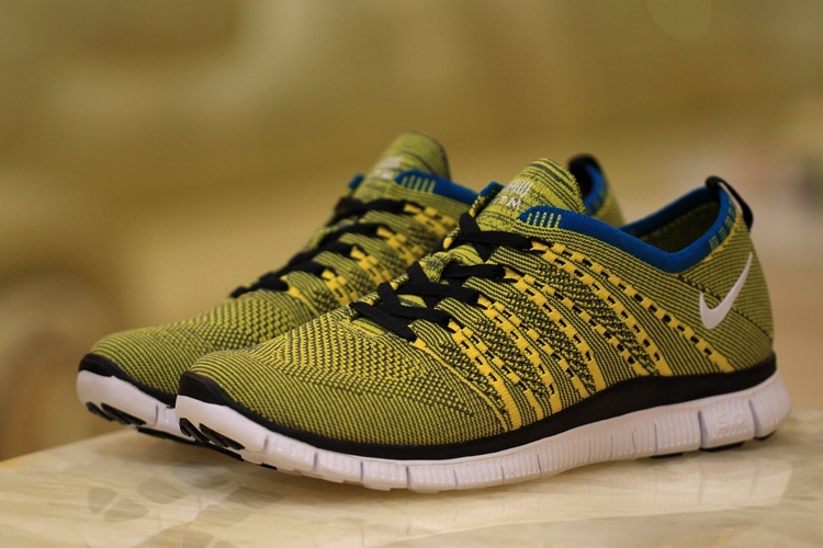 Nike Free 5.0 Flyknit Yellow Black Shoes - Click Image to Close