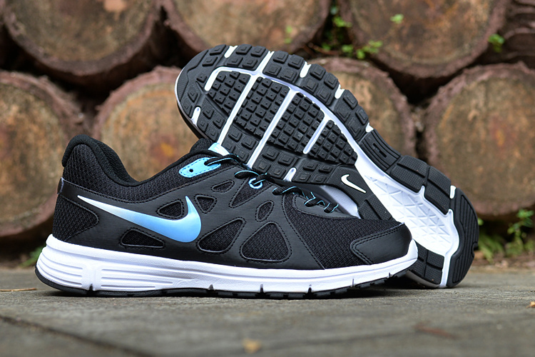 Nike Revolution 2 MSL Black Blue White Running Shoes