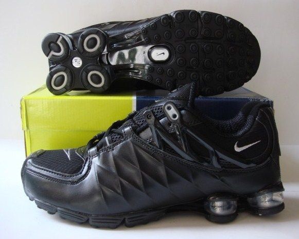 Nike Shox R3