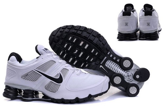 Nike Shox R6 White Black Running Shoes