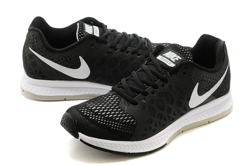 Nike Zoom Pegasus 31 Black White Running Shoes