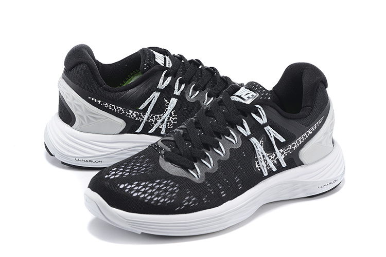 Women Nike Lunareclipes Black White Running Shoes - Click Image to Close
