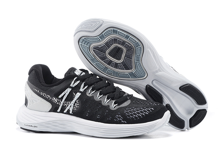 Women Nike Lunareclipse Black White Running Shoes